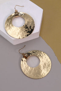 LUXURY HAMMERED DISC DROP EARRINGS | 10E3063003