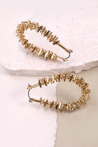 BAGUETTE STYLE GOLD HOOP EARRINGS | 80E1219