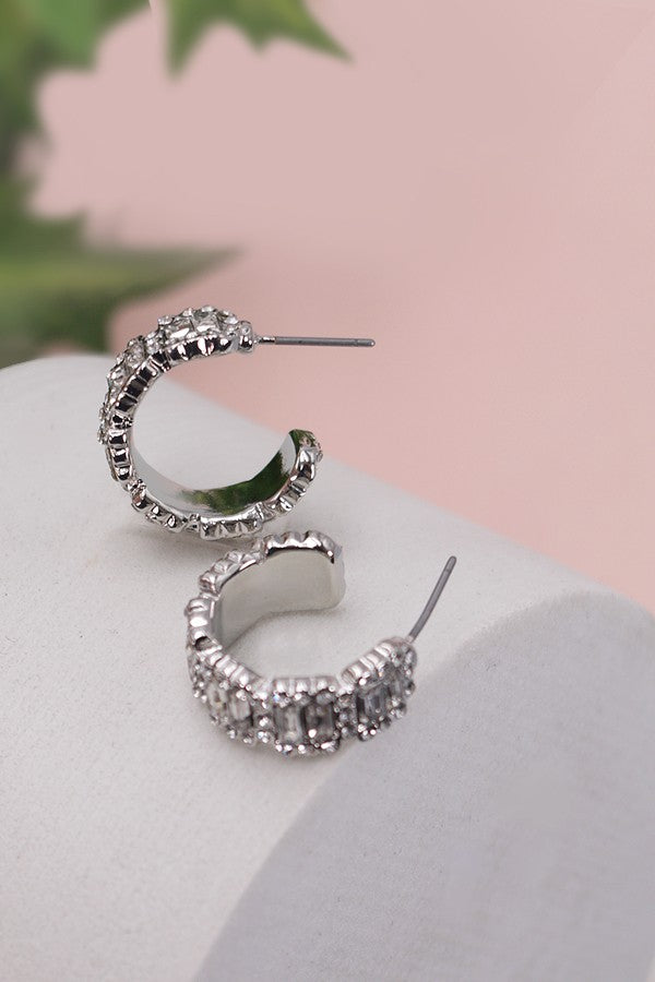 BAGUETTE RHINESTONE CLASSIC HOOP EARRINGS | 10E3080017