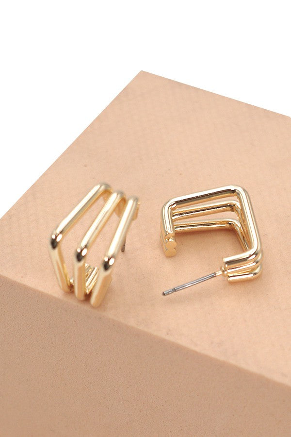 MINI SQUARE TRIPLE GEO HOOP HUGGGIE EARRINGS | 80E1601