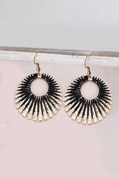 CIRCLE DANGLE WITH INNER STRING EARRINGS | 80E1698