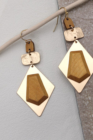 GEO SHAPE MATTE GOLD WOOD DANGLE EARRINGS | 80E1898