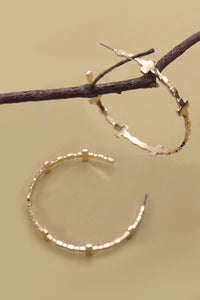 CROSS HOOP EARRINGS | 80E1917