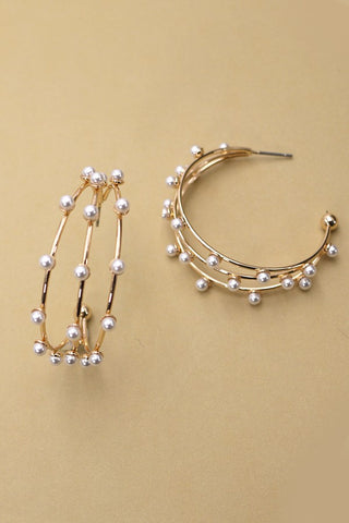 TRIPLE ROW WIRE PEARL HOOP EARRINGS |  31E03785