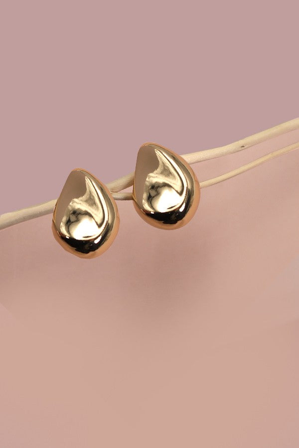 FLAT TEAR DROP STUD EARRINGS | 31E03837