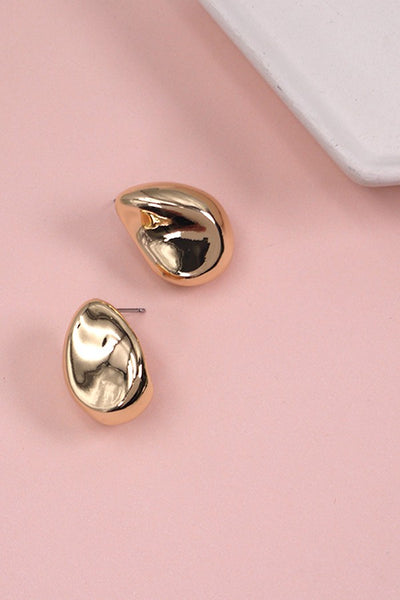 FLAT TEAR DROP STUD EARRINGS | 31E03837