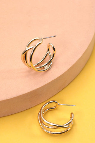 THREE ROW CROSSOVER HOOP EARRINGS | 80E2065