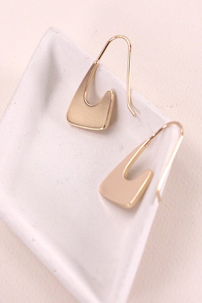 FLAT U SHAPE HOOP EARRINGS | 80E2353