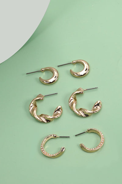 TRIO HUGGIE TWIST PEARL HOOP EARRINGS | 80E2517