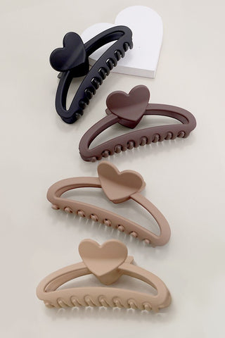 MATTE HEART HAIR CLAW CLIPS | 40H728