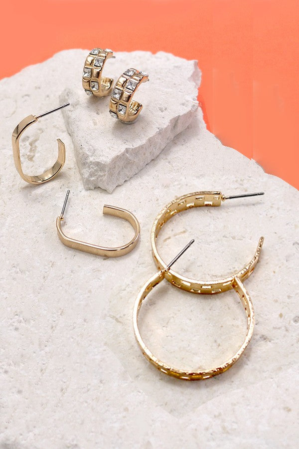 TRIO CHECKER RHINESTONE U HUGGIE  HOOP EARRINGS | 80E2568