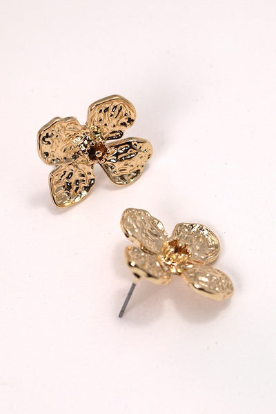 HAMMERED FLOWER STUD EARRINGS | 80E2853