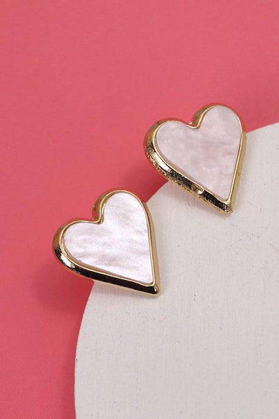 FLAT PEARL HEART GOLD EDGE EARRINGS | 80E2925