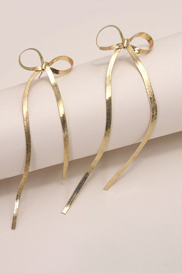 HERRINGBONE SNAKE CHAIN LONG BOW EARRINGS | 40E294