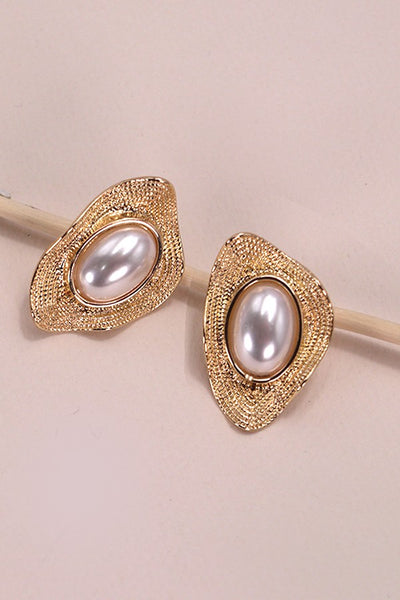 IRREGULAR SHAPE PEARL GOLD STUD EARRINGS | 80E3195