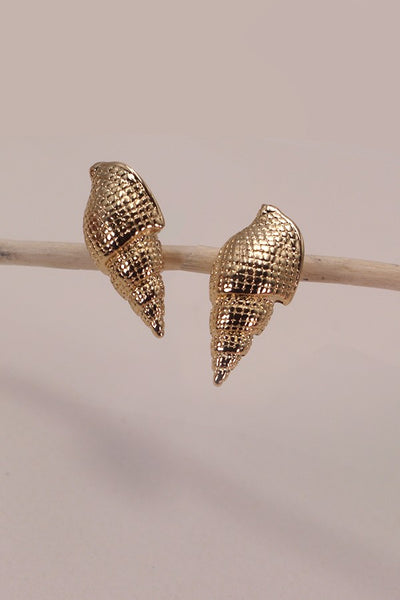 BEACH GOLD CONCH SEASHELL DROP EARRINGS | 31E24400