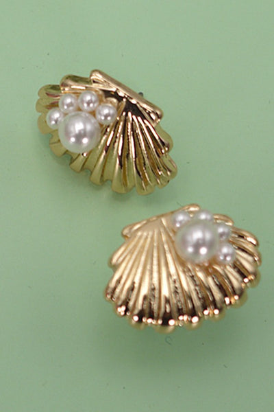 SEASHELL PEARL STUD EARRINGS | 80E3456