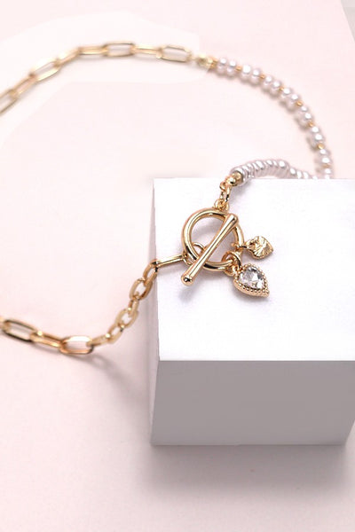 GOLD PEARL HEART CHARM TOGGLE NECKLACE | 25N852