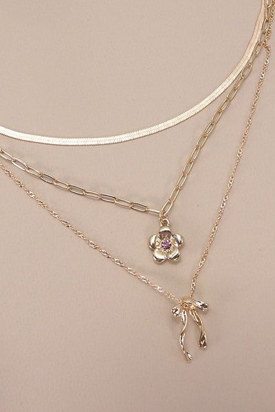 MULTI LAYER FLOWER BOW CHARM NECKLACE | 25N869