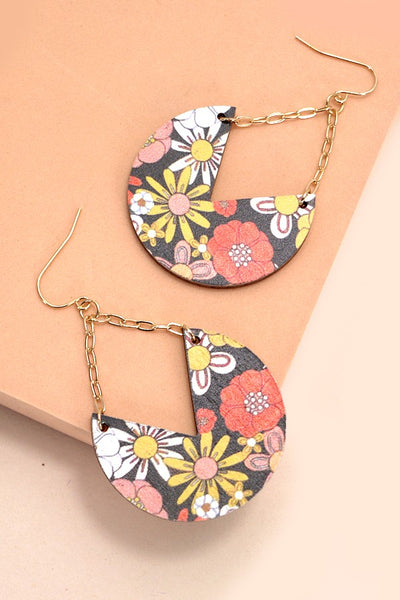 FLOWER PRINT WOOD CHAIN DROP EARRINGS | 31E24675