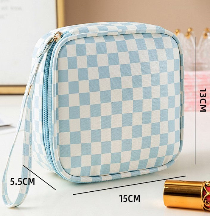 CHECKER COSMETIC MAKEUP TRAVEL POUCH BAG | 40P537