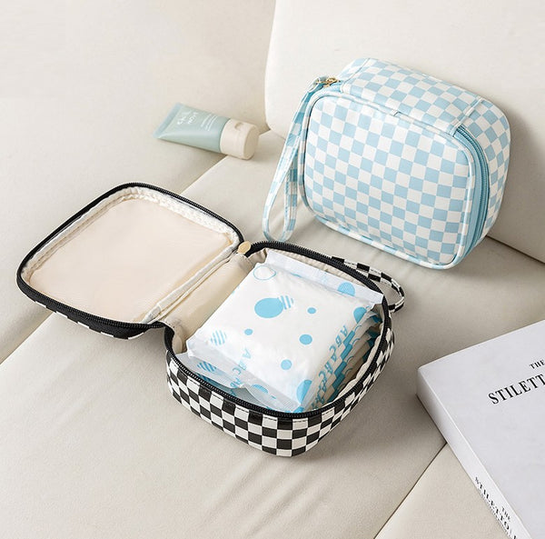 CHECKER COSMETIC MAKEUP TRAVEL POUCH BAG | 40P537