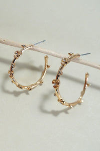 STATION FLOWER LEAF RHINESTONE HOOP EARRINGS | 80E5511