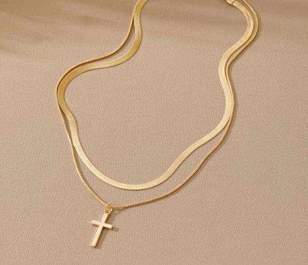 18K STAINLESS STEEL TARNISH FREE CROSS NECKLACE | 40NK372