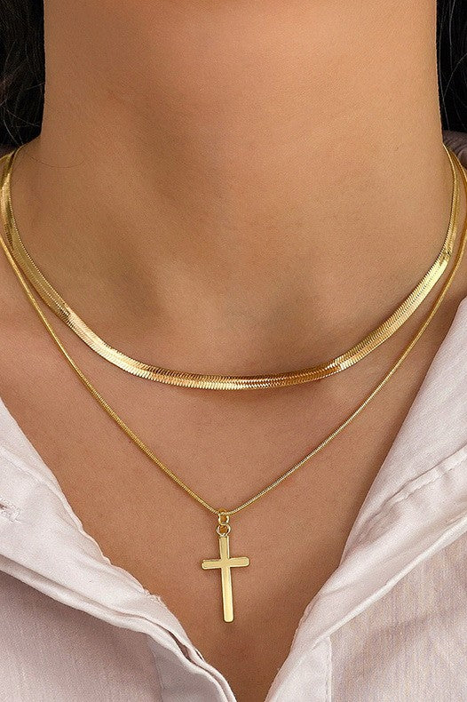 18K STAINLESS STEEL TARNISH FREE CROSS NECKLACE | 40NK372