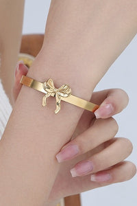 18K STAINLESS STEEL BOW CUFF BRACELET | 40B5123