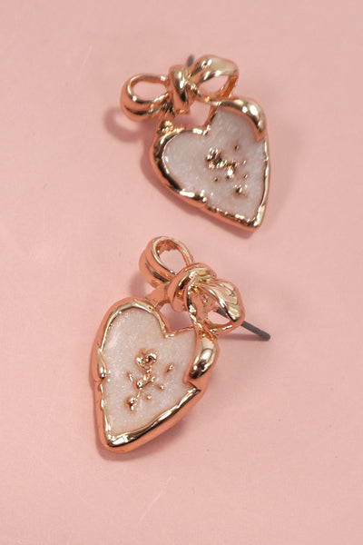 EPOXY BOW HEART STUD TITANIUM POST EARRING | 80E5815