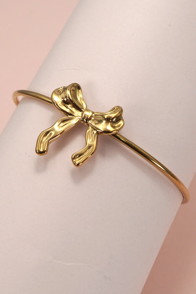 18K STAINLESS STEEL BOW RIBBON CUFF BRACELET | 40B5141