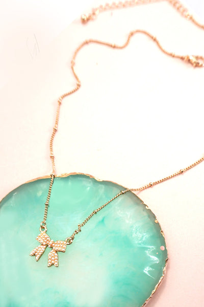 PEARL BOW CHARM BALL CHAIN NECKLACE | 80N91620