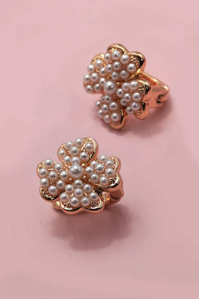 PEARL FLOWER STUD EARRINGS | 31E50559
