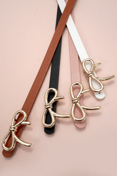 SMOOTH BOW SHAPED BUCKLE FAUX LEATHER BELT | 40BT650