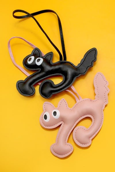 VEGAN LEATHER CAT BAG CHARM KEYCHAIN | 40KC155