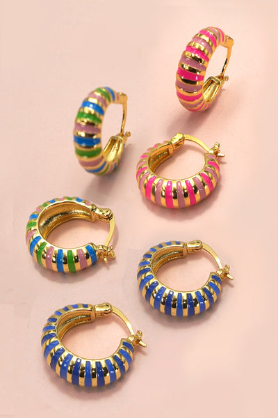 COLORFUL ENAMEL HUGGIE HOOP EARRINGS | 40E360