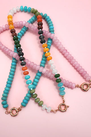 NATURAL STONE CHARM  SPRING CLASP BEADED NECKLACE | 40NK9461