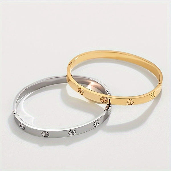 18K NON-TARNISH WATERPROOF STAINLESS STEEL BANGLE | 40B5155