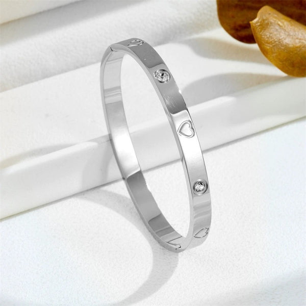 18K NON-TARNISH WATERPROOF STAINLESS STEEL BANGLE | 40B5156