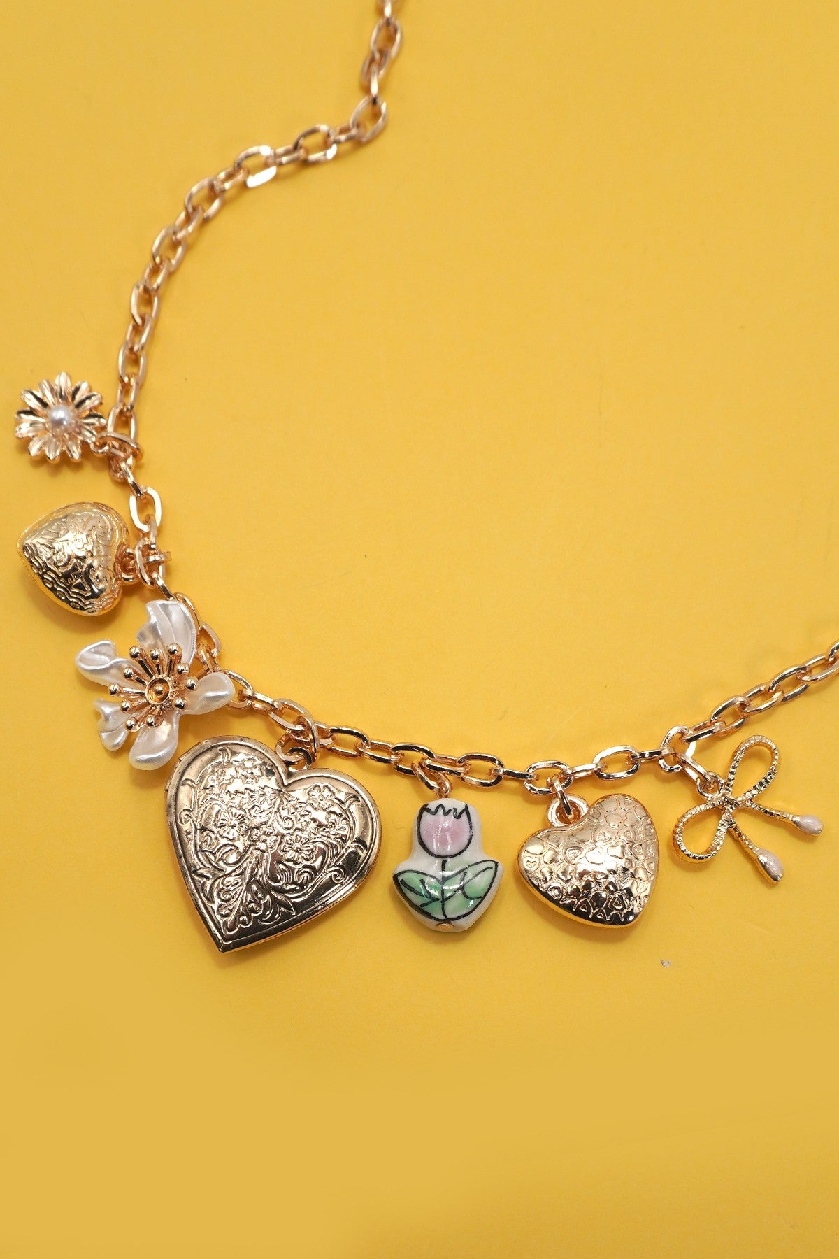 CHARM NECKLACE-HEART LOCKET PORCELAIN FLOWER BOW | 80N91722