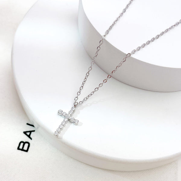 18K STAINLESS STEEL TARNISH FREE CROSS NECKLACE | 40NK9482