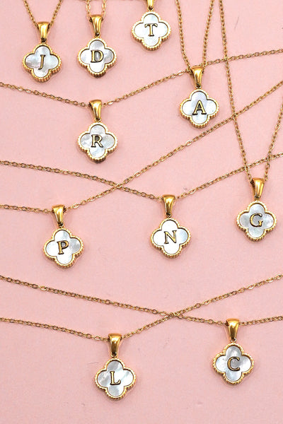 18K STAINLESS STEEL MOP CLOVER INITIAL NECKLACE | 40NK9487