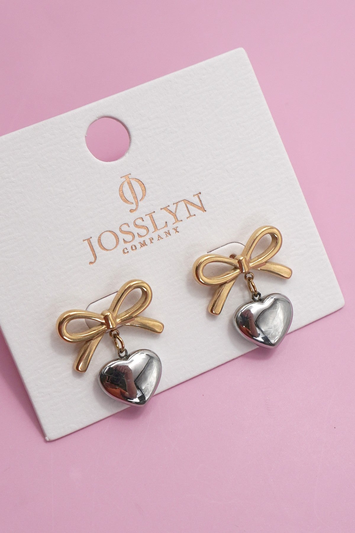 18K Stainless Steel Tarnish Free Waterproof Studs | 40E370