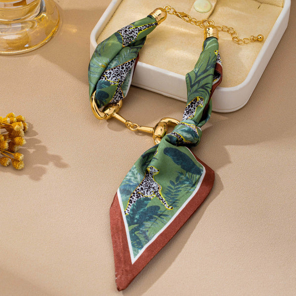 Horsebit Centerpiece Silky Printed Scarf Bracelet | 80B1955