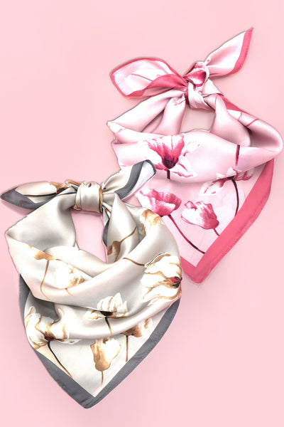 FLOWER PRINT SILKY FEELING BANDANA SCARF | 40SC664