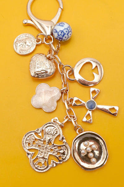 BAG KEY CHARM-CROSS HEART PORCELAIN COIN | 80K057