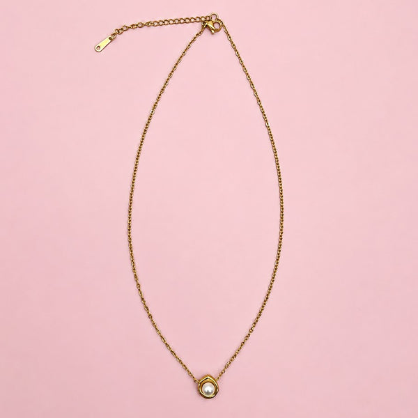 18K STAINLESS STEEL TARNISH FREE PEARL NECKLACE | 40NK9544