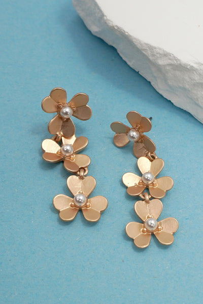 MATTE GOLD FLOWER CASCADE DROP EARRINGS | 80E61108