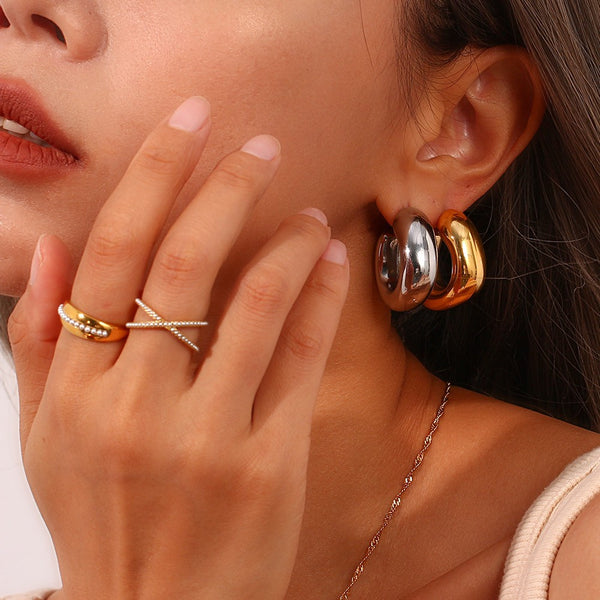 18K STAINLESS STEEL WATERPROOF TARNISH FREE HOOPS | 40E405